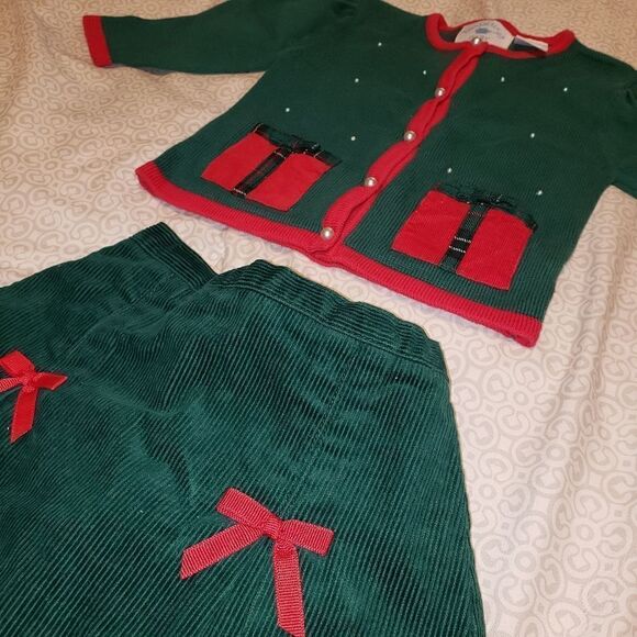 Heartstrings Christmas Outfit Set 12 Months - Picture 2 of 6